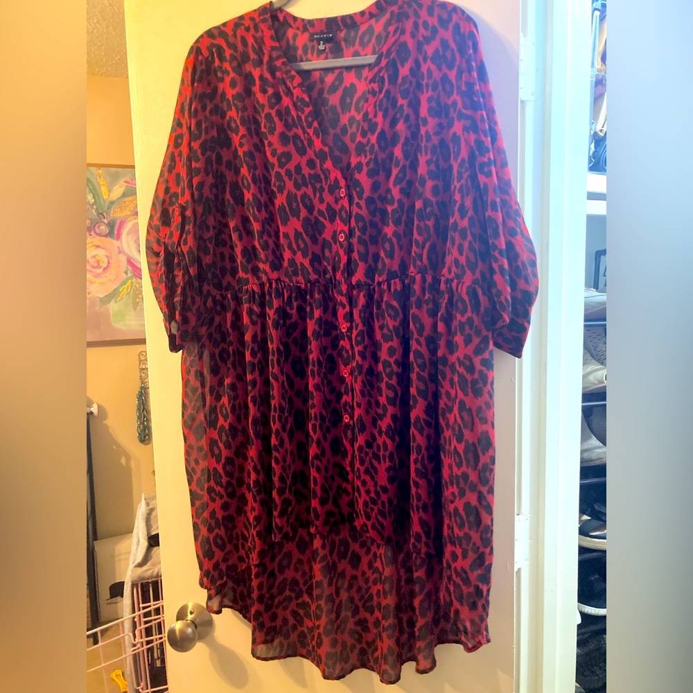 Torrid Red Leopard Hi-Low Tunic Top - Size 2x
